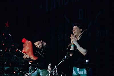 e RV 0BGQHg 70fbe8f0